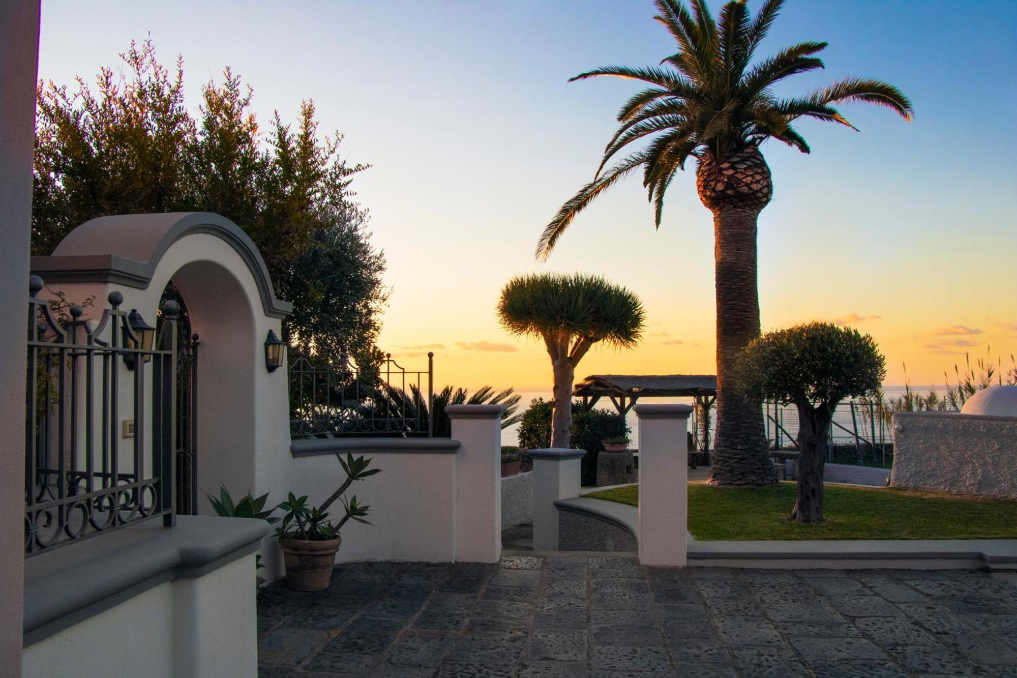 Villa Titina - Sunset Apartments Forio di Ischia Zewnętrze zdjęcie